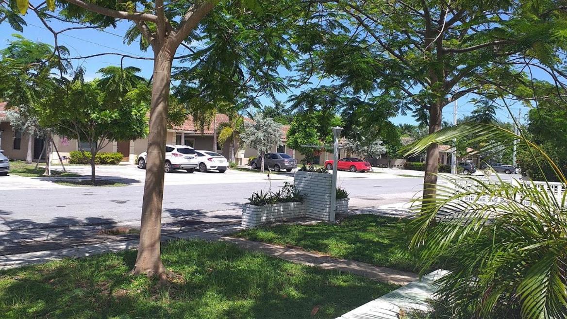 Apts With Backyard Near Fort Lauderdale Beach, Nightlife, Cruise Port, Airport Bagian luar foto