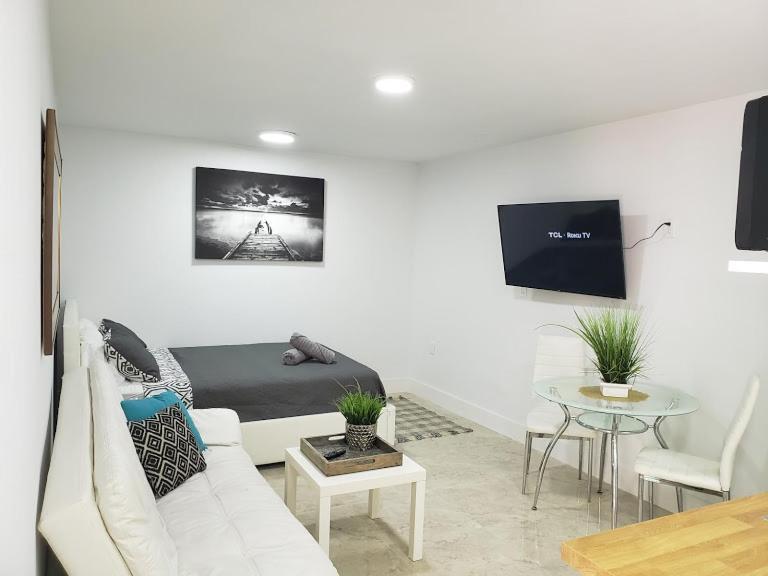 Apts With Backyard Near Fort Lauderdale Beach, Nightlife, Cruise Port, Airport Bagian luar foto